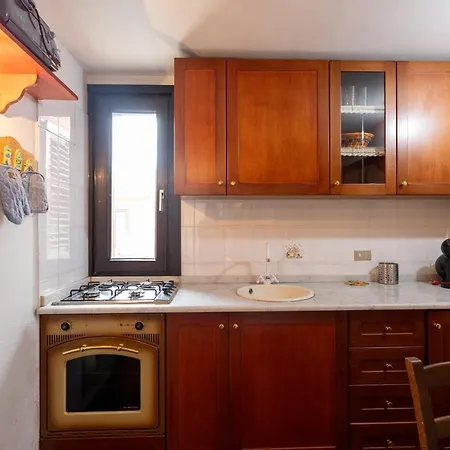 דירה Dimora Annilor *